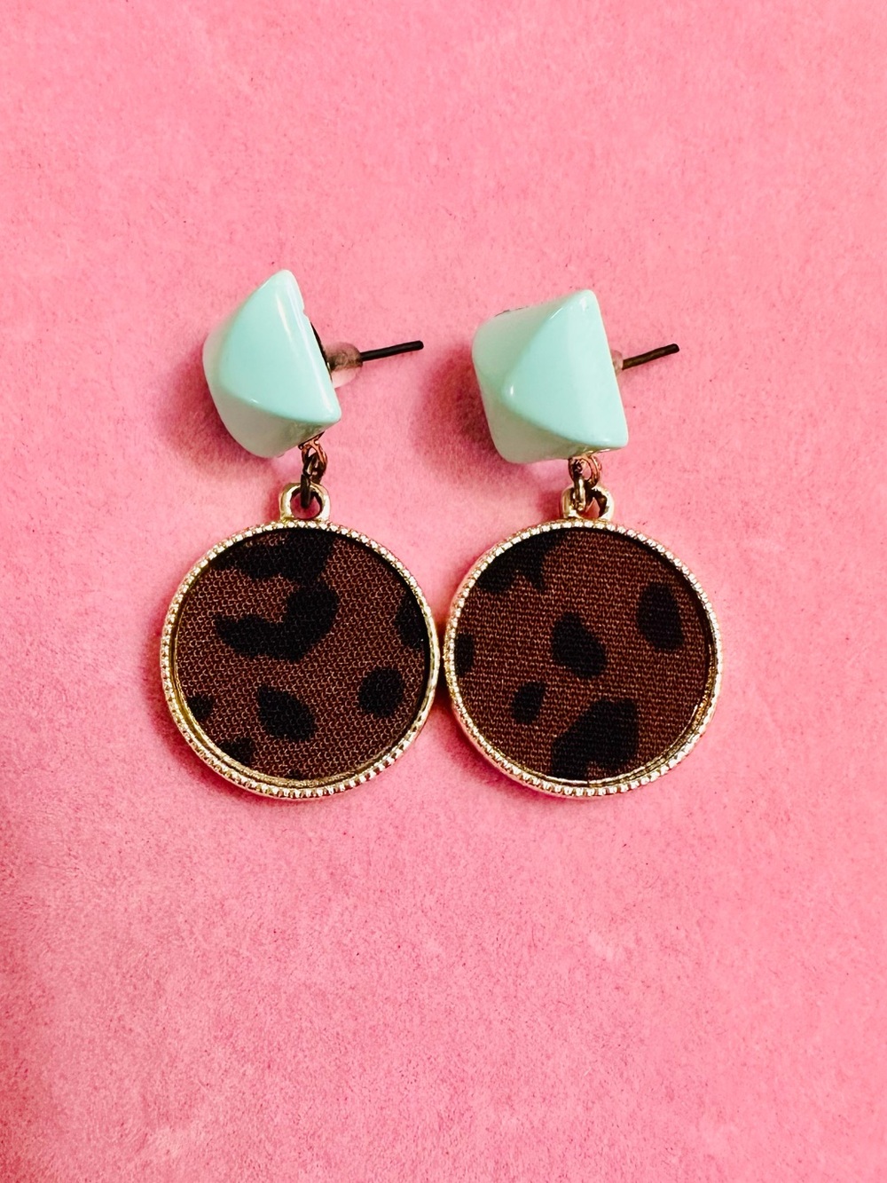 NWT Mint Geometric & Leopard Print Dangle Earrings